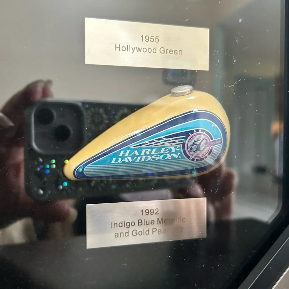 Harley-Davidson Collectible Shadow Box - Picture 5 of 10